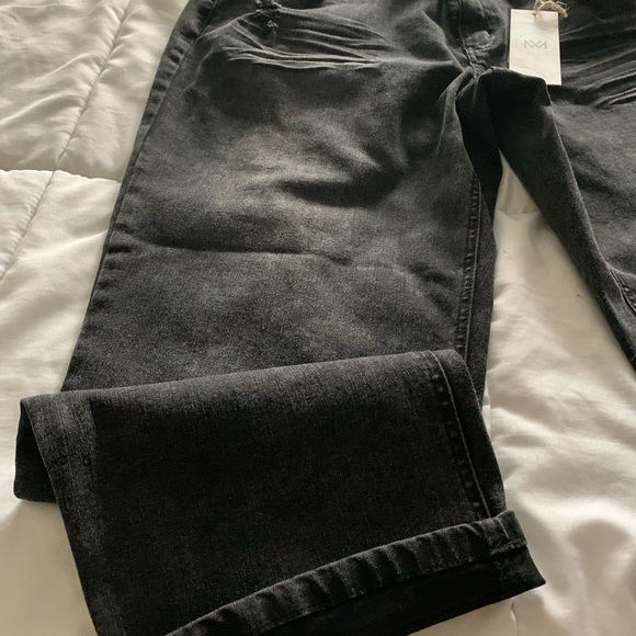 Schwiing Apparel woman’s 3/4 ankle distress jeans 31 NWT Eco friendly - Picture 2 of 12